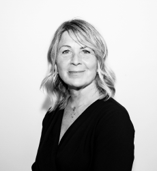 Lisa Kakouris